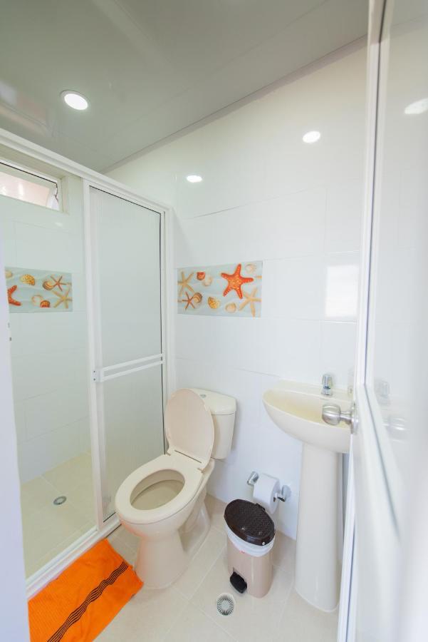 Apartamentos Turisticos El Conquistador San Andrés Eksteriør billede