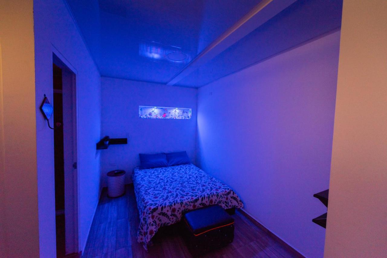 Apartamentos Turisticos El Conquistador San Andrés Eksteriør billede